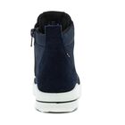722322 Urban Snowboarder