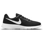 Nike Tanjun
