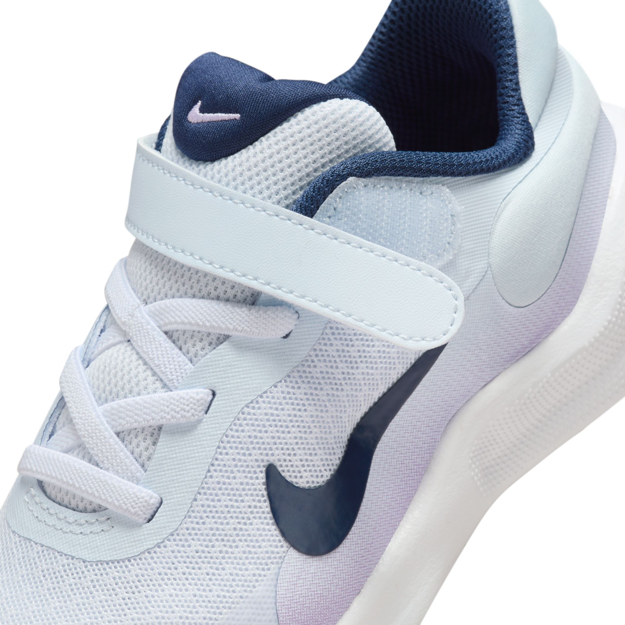 NIKE REVOLUTION 7 (GS)