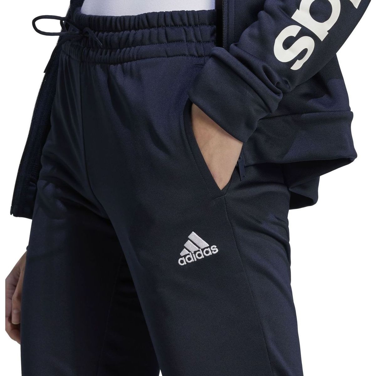 Linear Tracksuit