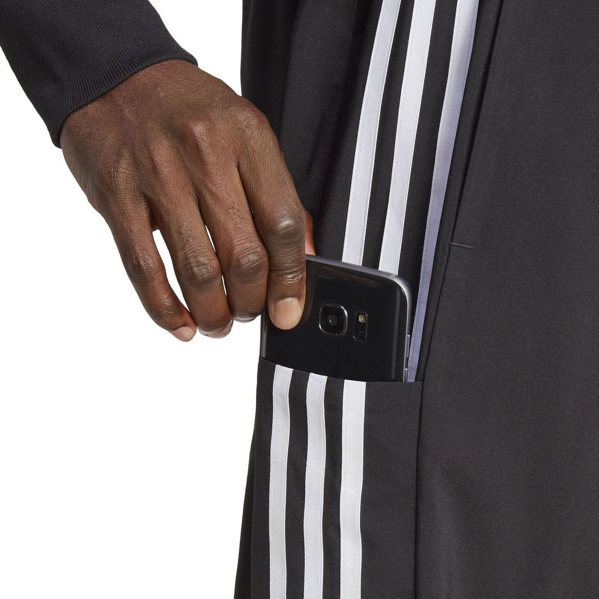 AEROREADY Essentials Tapered Cuff Woven 3-Stripes Joggers