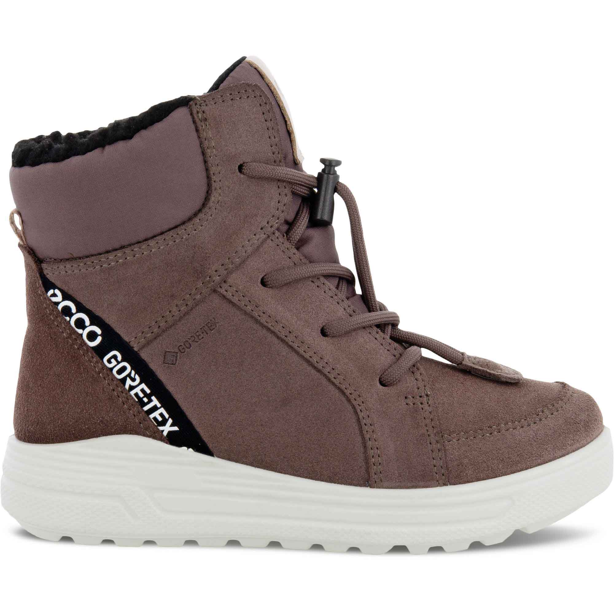 722362 Urban Snowboarder