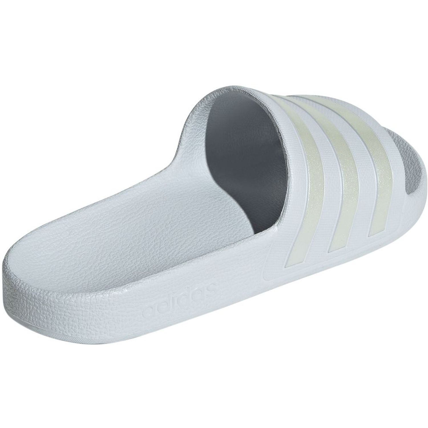 ADILETTE AQUA