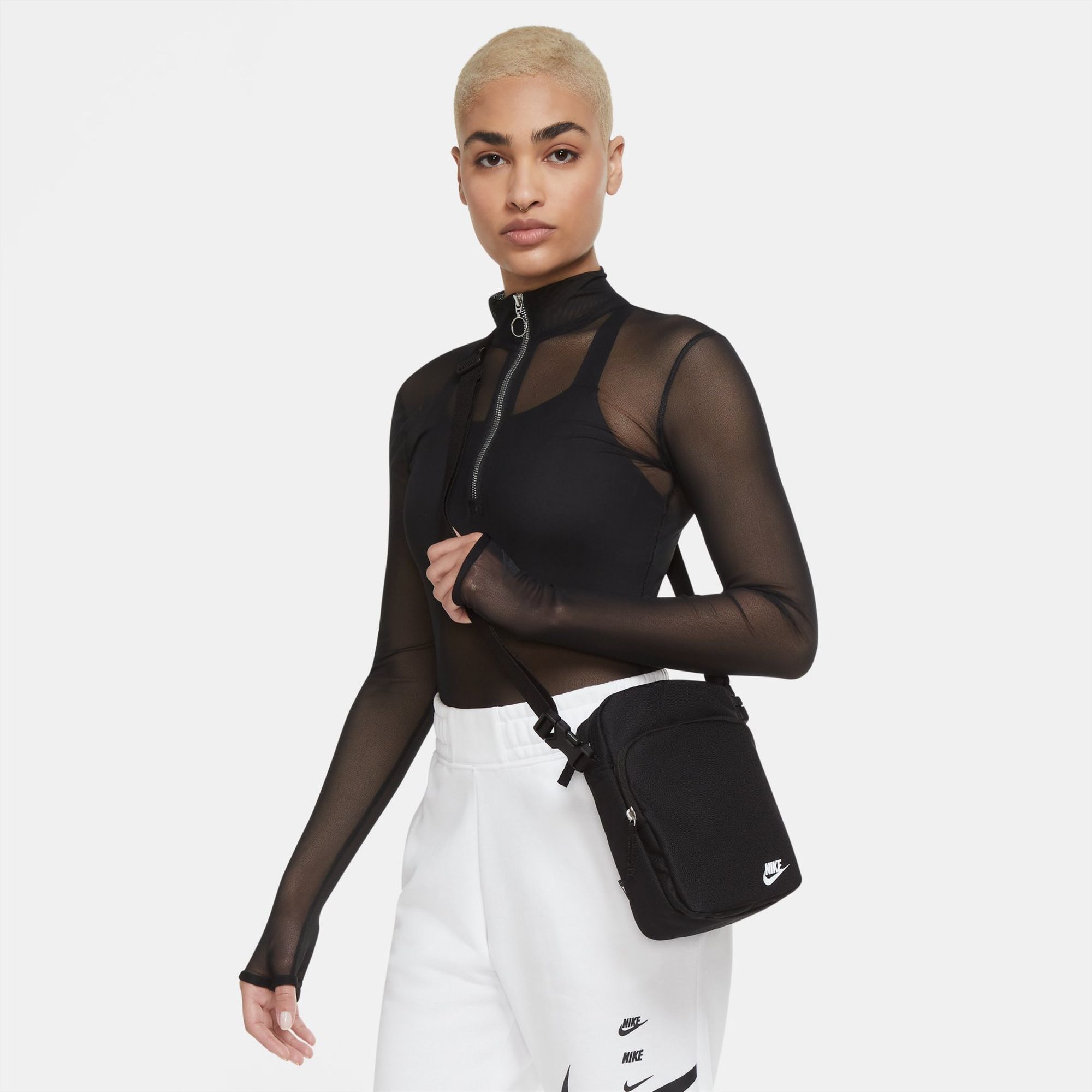NK HERITAGE CROSSBODY