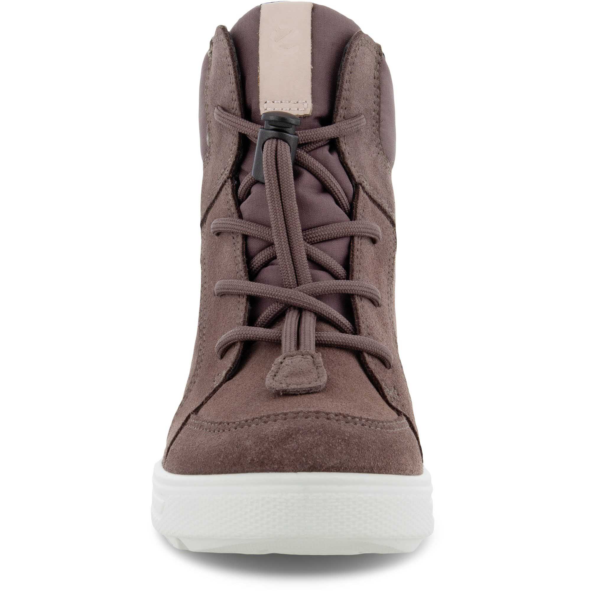 722362 Urban Snowboarder