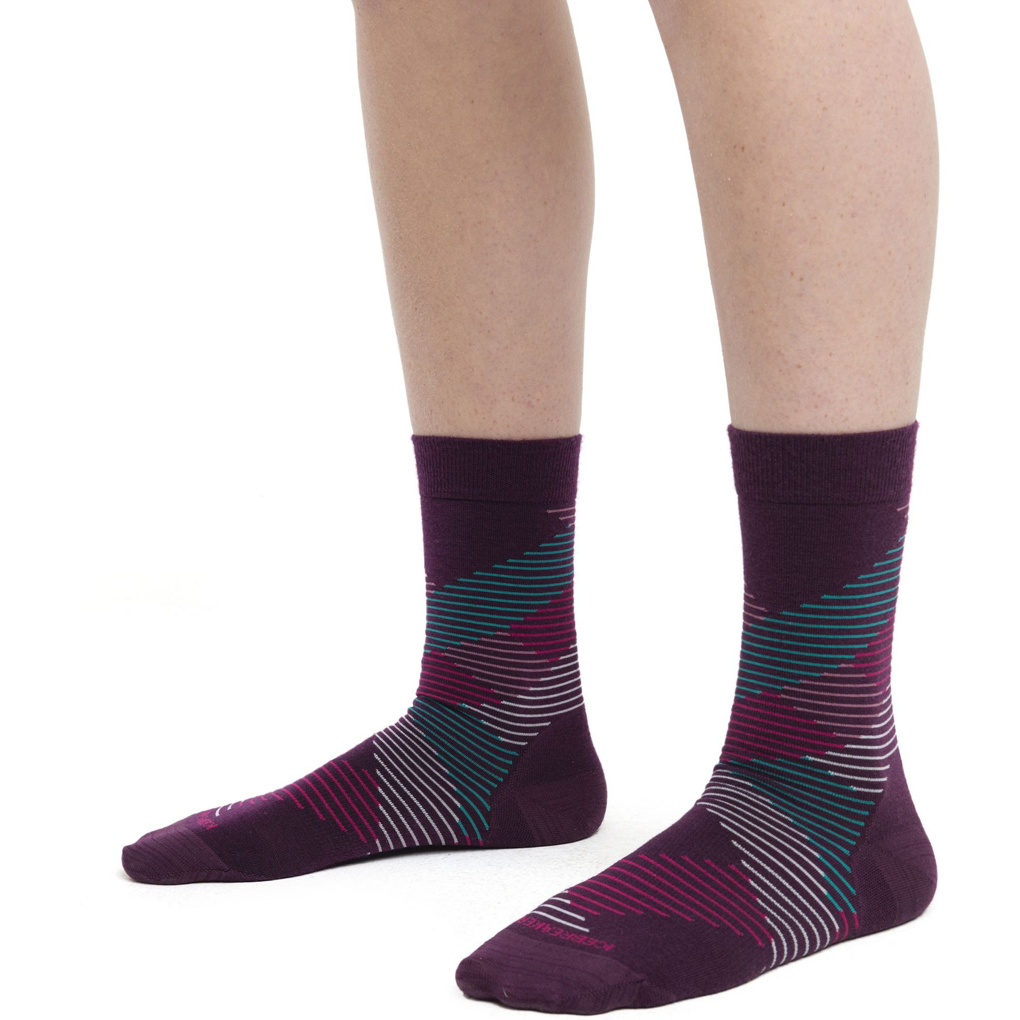 W Lifestyle Fine Gauge Crew Dashes